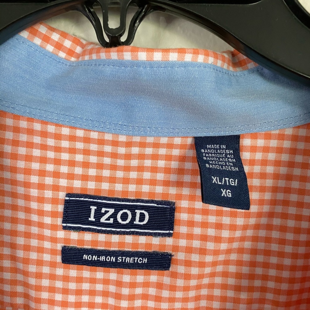 Izod Men’s Button down shirt